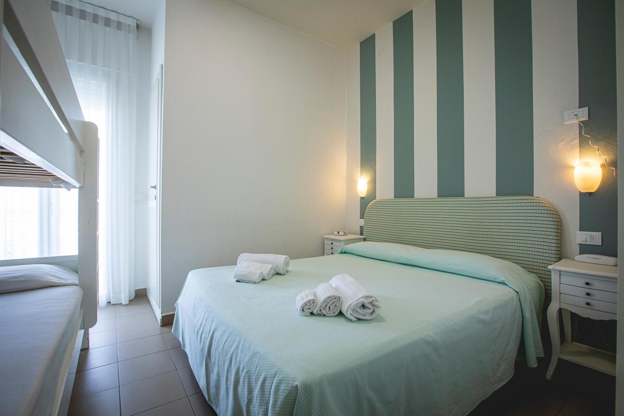 Hotel Ronchi Cervia Extérieur photo