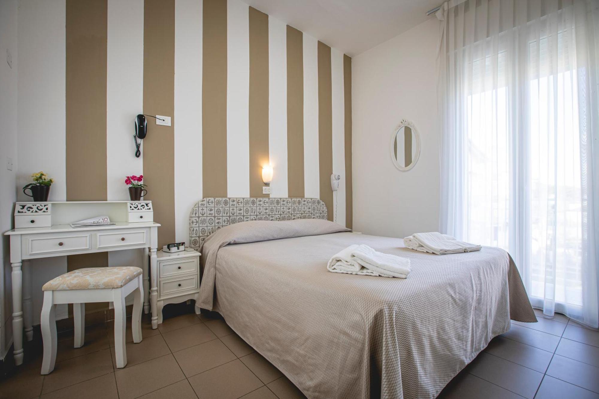 Hotel Ronchi Cervia Extérieur photo